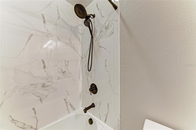 17898 Cherished Loop, Bradenton, FL 34211 - detailed view of bathtub / shower combination and toilet