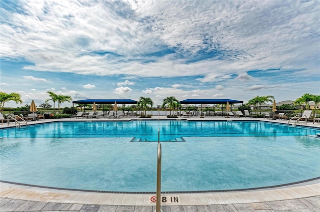 17898 Cherished Loop, Bradenton, FL 34211 - community pool with a gazebo