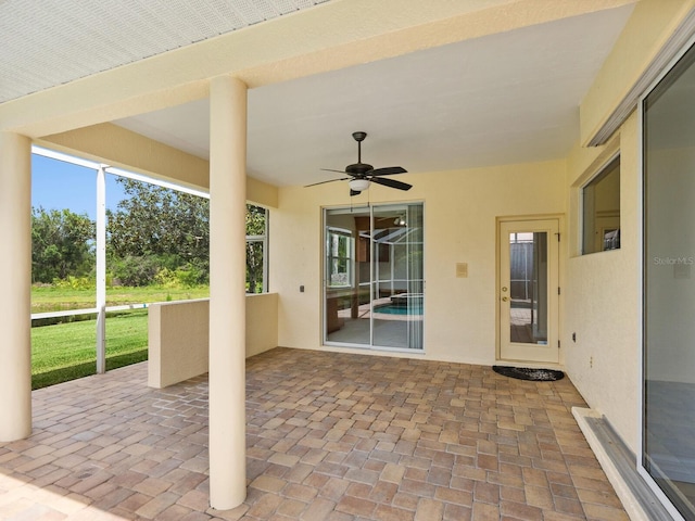 6811 Honeysuckle Trl, Lakewood Ranch, FL 34202 - view of patio featuring a ceiling fan