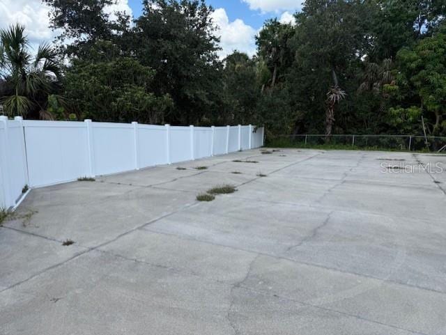 20170 Tralee Dr, Port Charlotte, FL 33952 - photo 33
