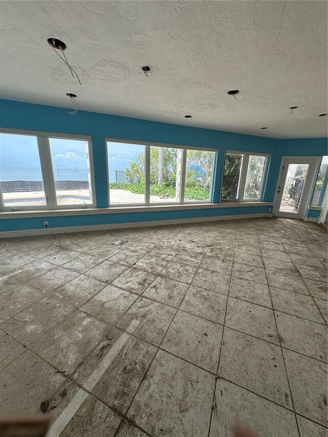 236 S Harbor Dr, Holmes Beach, FL 34217 - photo 13