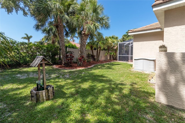 866 Oak Briar Ln, Osprey, FL 34229 - view of yard featuring a lanai