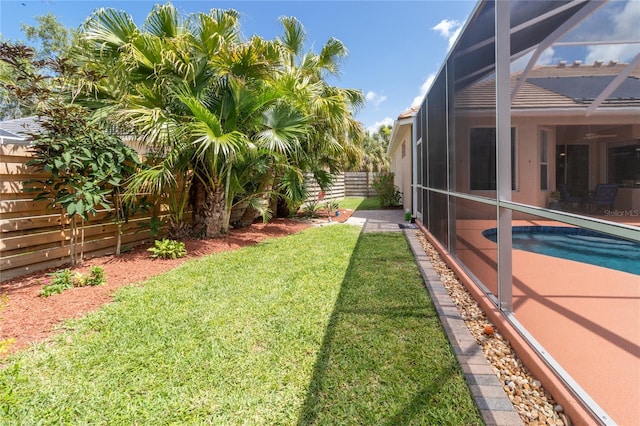 866 Oak Briar Ln, Osprey, FL 34229 - view of yard with glass enclosure