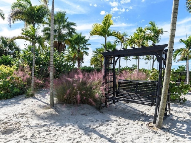 4949 Savona Run, Bradenton, FL 34211 - view of gate