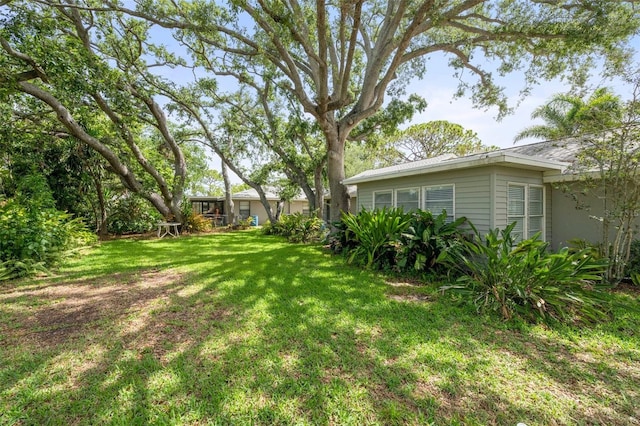 2204 67th St W, Bradenton, FL 34209 - view of grassy yard