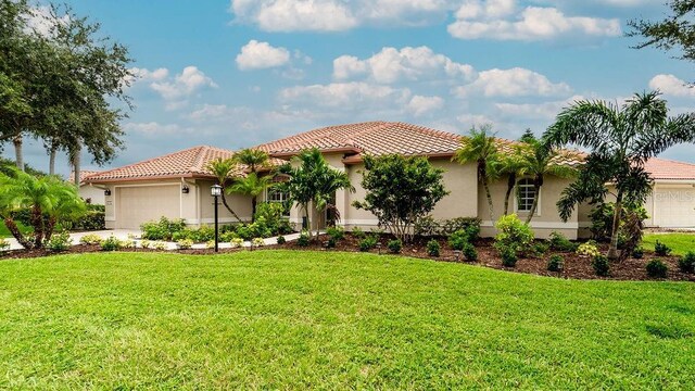 5897 Carriage Dr, Sarasota, FL 34243 - photo 5