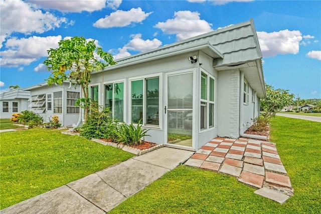 202 Bedford Trl Unit 120, Sun City Center, FL 33573 - photo 2