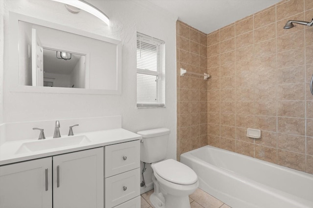 5433 81st Avenue Cir E, Palmetto, FL 34221 - full bath featuring vanity, toilet, shower / washtub combination, and tile patterned floors
