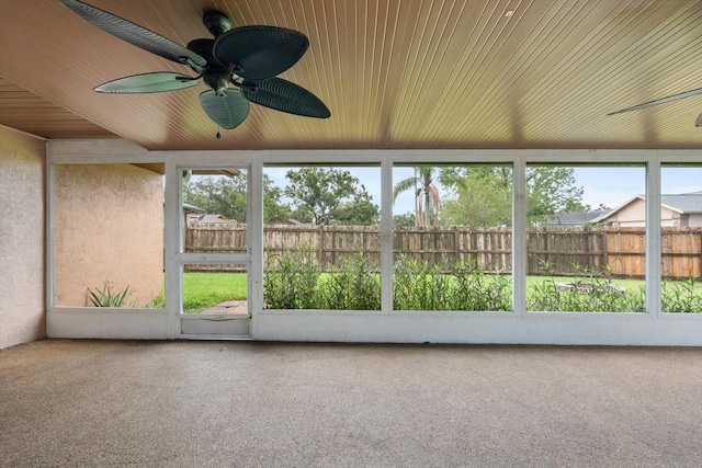 5433 81st Avenue Cir E, Palmetto, FL 34221 - unfurnished sunroom featuring a ceiling fan