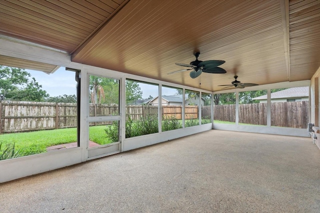 5433 81st Avenue Cir E, Palmetto, FL 34221 - unfurnished sunroom with a ceiling fan