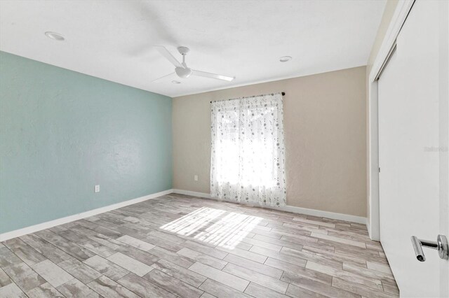 7442 N Leewynn Dr, Sarasota, FL 34240 - photo 22