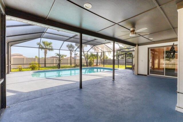 7442 N Leewynn Dr, Sarasota, FL 34240 - photo 24