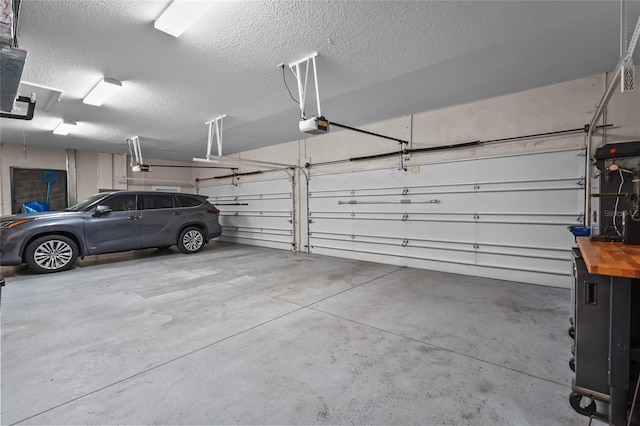 7025 Saddle Creek Cir, Sarasota, FL 34241 - garage with a garage door opener