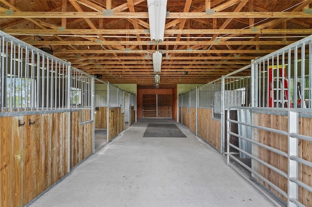 7025 Saddle Creek Cir, Sarasota, FL 34241 - view of horse barn