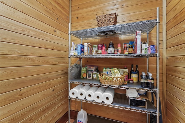 7025 Saddle Creek Cir, Sarasota, FL 34241 - view of pantry