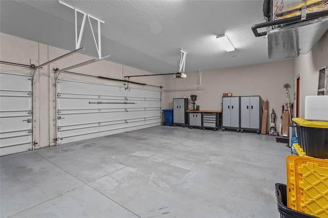 7025 Saddle Creek Cir, Sarasota, FL 34241 - garage with a garage door opener