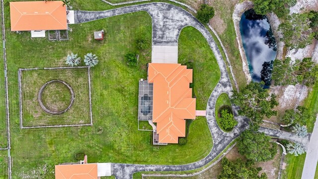 7025 Saddle Creek Cir, Sarasota, FL 34241 - drone / aerial view of a nearby body of water