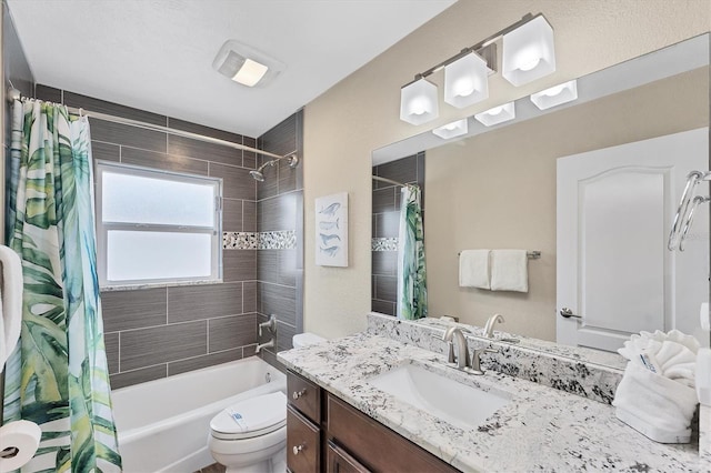 7727 9th Avenue Dr NW, Bradenton, FL 34209 - full bathroom featuring shower / bathtub combination with curtain, vanity, and toilet