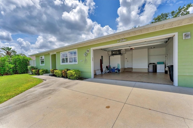 7727 9th Avenue Dr NW, Bradenton, FL 34209 - ranch-style house with concrete driveway and a front yard