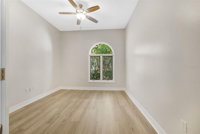 5103 Twin Creeks Dr, Valrico, FL 33596 - unfurnished room with light wood-type flooring and a ceiling fan