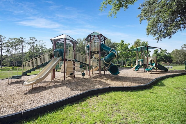5103 Twin Creeks Dr, Valrico, FL 33596 - communal playground featuring a yard