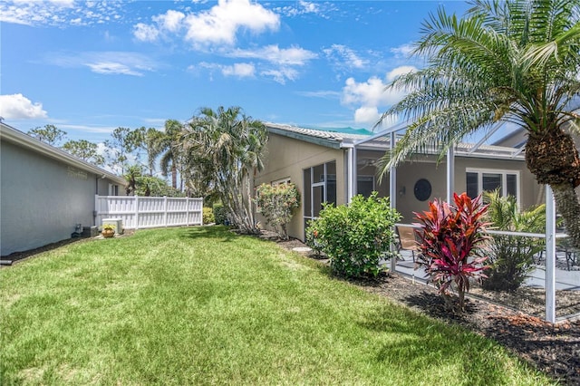 8579 54th Avenue Cir E, Bradenton, FL 34211 - view of yard with a lanai