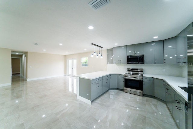 4616 34th Ave E, Bradenton, FL 34208 - kitchen featuring stainless steel appliances, gray cabinetry, a peninsula, modern cabinets, and recessed lighting