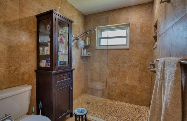 2216 Lake Shore Dr, Nokomis, FL 34275 - bathroom with walk in shower and tile walls