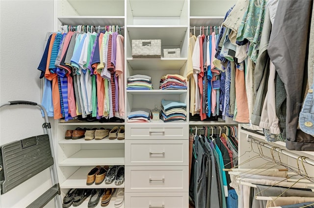 13609 Messina Loop Unit 104, Bradenton, FL 34211 - view of spacious closet