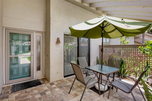 3362 Sandleheath Unit 12, Sarasota, FL 34235 - view of patio with outdoor dining space