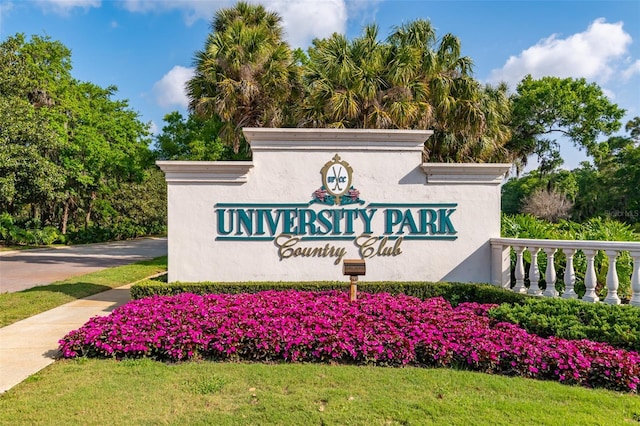 7952 Hampton Ct, University Park, FL 34201 - view of community / neighborhood sign