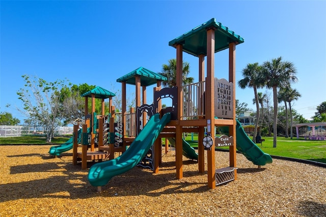 6731 Washington Pl, Bradenton, FL 34207 - view of community play area