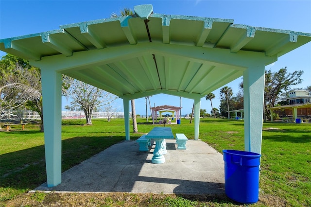 6731 Washington Pl, Bradenton, FL 34207 - view of patio / terrace with a gazebo