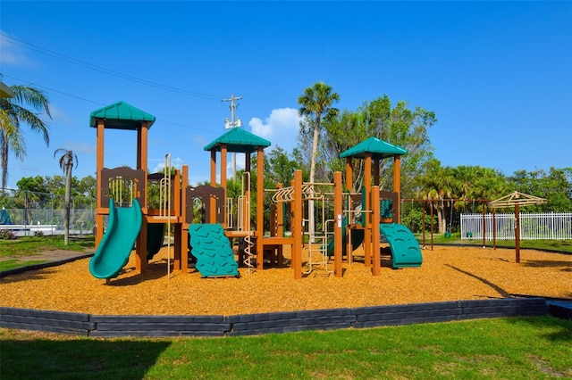6731 Washington Pl, Bradenton, FL 34207 - view of communal playground