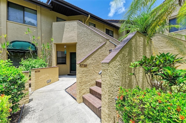 5728 Ashton Lake Dr Unit 12, Sarasota, FL 34231 - photo 3