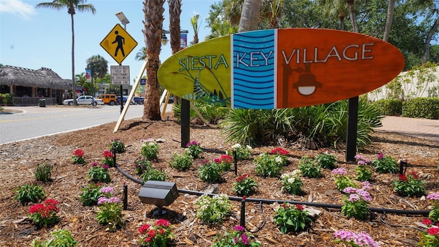 1116 S Moonmist Ct Unit M12, Sarasota, FL 34242 - view of community sign