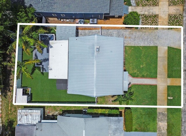 480 28th Ave N, Saint Petersburg, FL 33704 - drone / aerial view