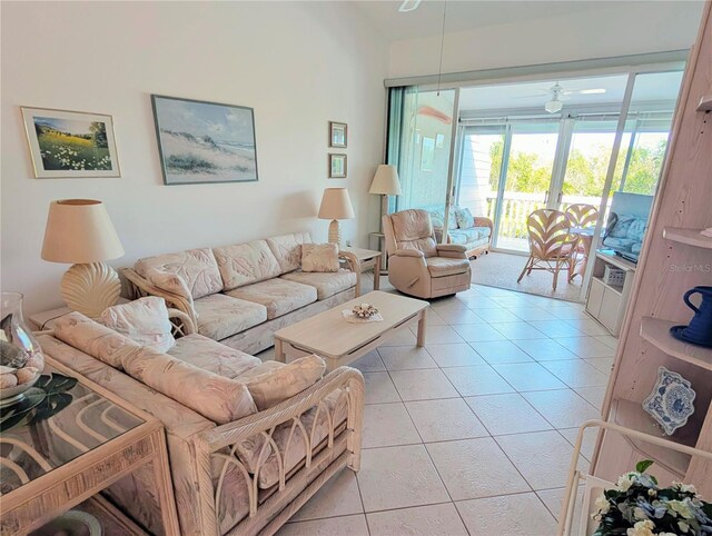 967 Waterside Ln Unit 1, Bradenton, FL 34209 - photo 4