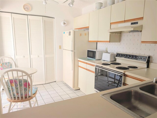 967 Waterside Ln Unit 1, Bradenton, FL 34209 - photo 7