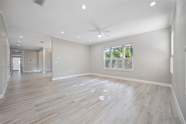 5018 Hanging Moss Ln, Sarasota, FL 34238 - unfurnished room featuring a ceiling fan, crown molding, light wood-style floors, and recessed lighting
