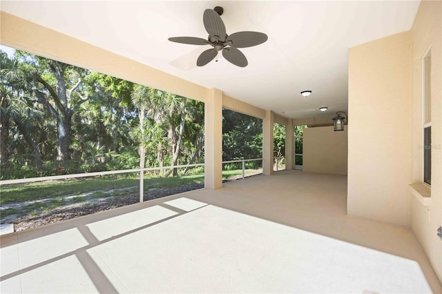 5018 Hanging Moss Ln, Sarasota, FL 34238 - view of patio featuring ceiling fan