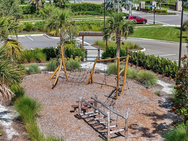 15316 Shady Palms Ln, Nokomis, FL 34275 - view of yard