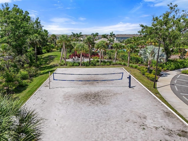 15316 Shady Palms Ln, Nokomis, FL 34275 - view of property's community with volleyball court