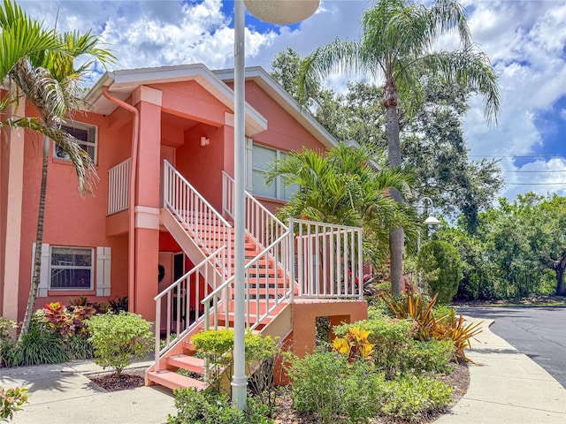 5500 Longwood Run Blvd Unit 203, Sarasota, FL 34243 - view of building exterior with stairs
