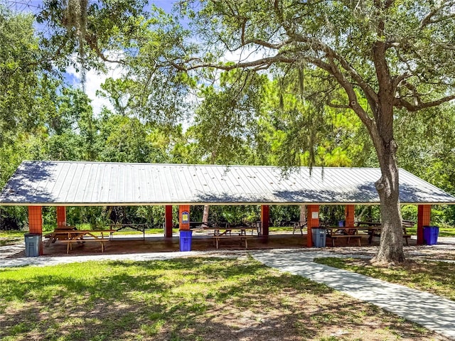 5500 Longwood Run Blvd Unit 203, Sarasota, FL 34243 - surrounding community featuring a riding arena and a gazebo