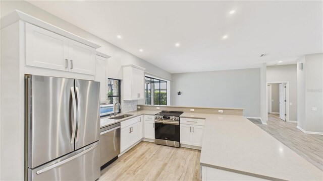 6107 Misty Oaks St, Sarasota, FL 34243 - photo 15