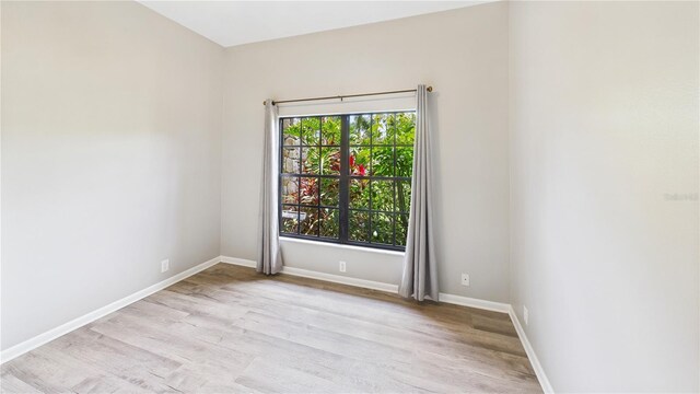 6107 Misty Oaks St, Sarasota, FL 34243 - photo 24