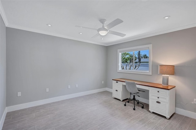 139 Vista Hermosa Cir, Sarasota, FL 34242 - unfurnished office featuring ornamental molding, a ceiling fan, light wood-style floors, and recessed lighting