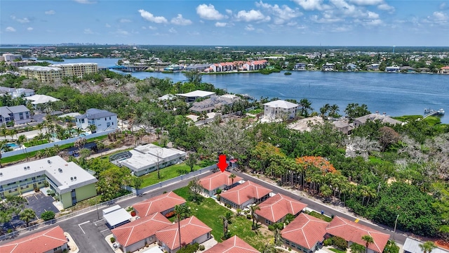 139 Vista Hermosa Cir, Sarasota, FL 34242 - aerial view of residential area featuring a large body of water