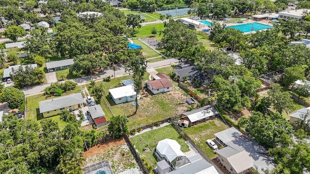 2558 Hawthorne St, Sarasota, FL 34239 - drone / aerial view of a pool area